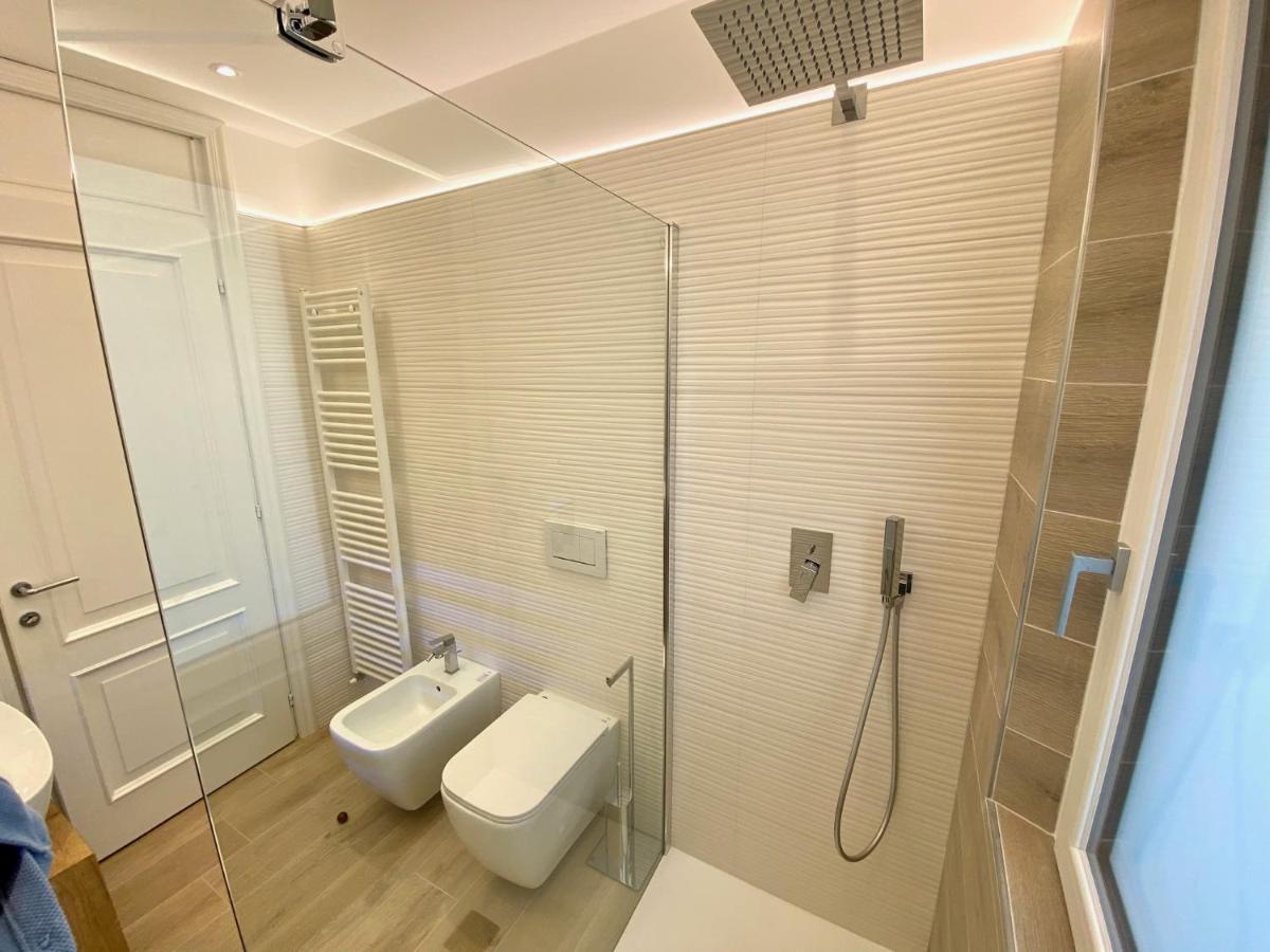 Appartamento Fronte Mare Villa Lory Lignano Sabbiadoro Exteriör bild