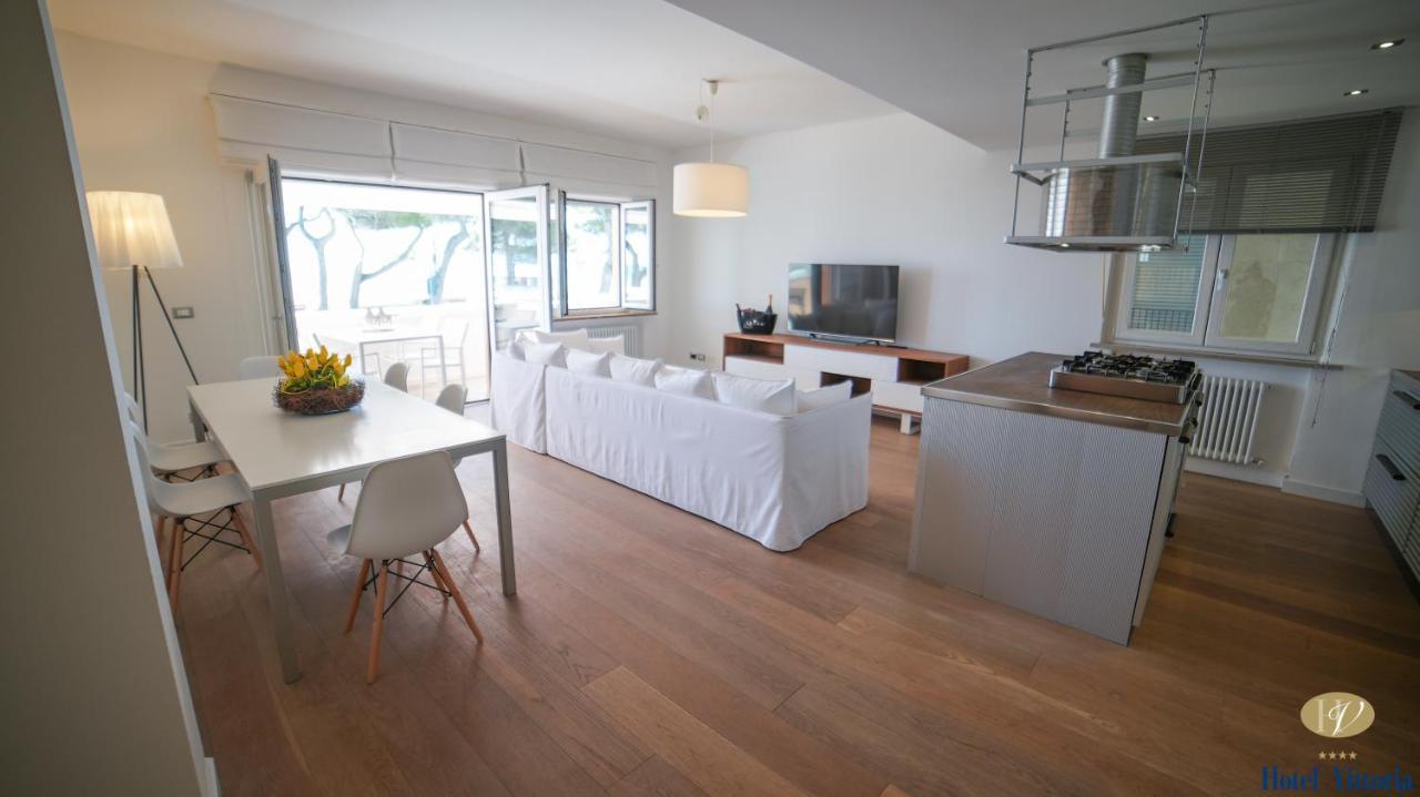 Appartamento Fronte Mare Villa Lory Lignano Sabbiadoro Exteriör bild
