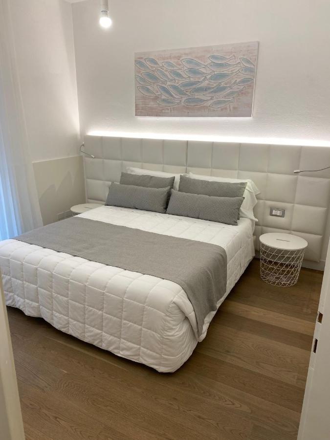 Appartamento Fronte Mare Villa Lory Lignano Sabbiadoro Exteriör bild